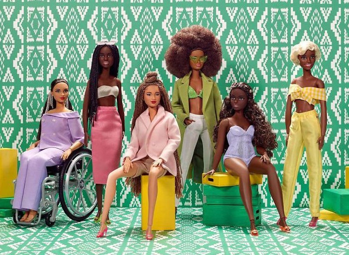 Una nueva línea de 10 muñecas Barbie representa a millones de niñas negras en todo el mundo #5 |  Zestradar